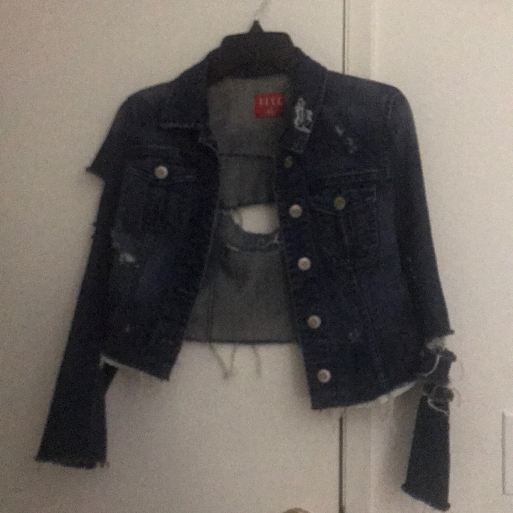 Jean ripped jacket